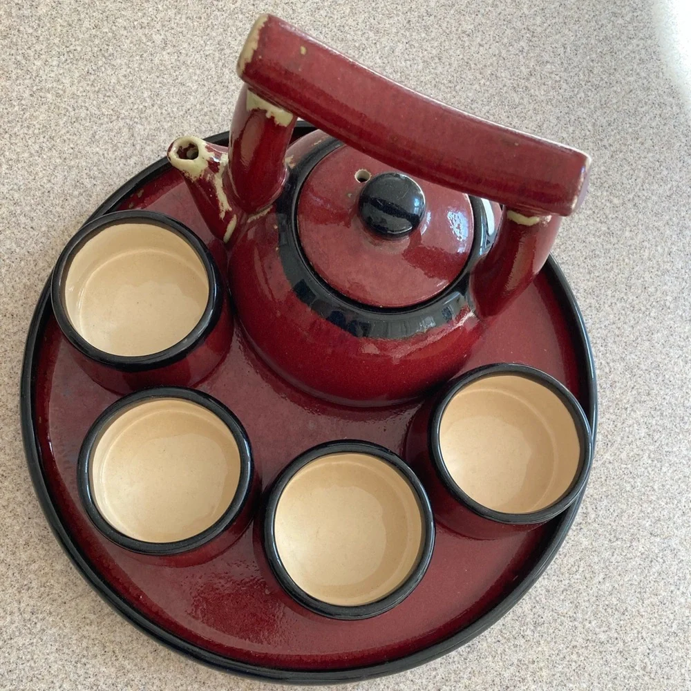 Pier 1 Imports Tea Set